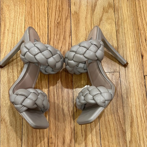 Steve Madden Gray Braided Heels - Picture 3 of 4